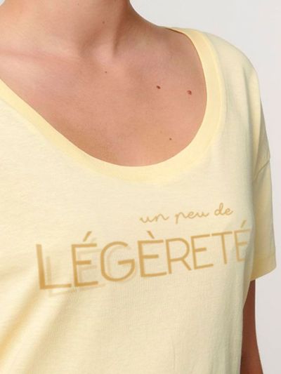 T-shirt femme ''Un Peu de Légèreté''