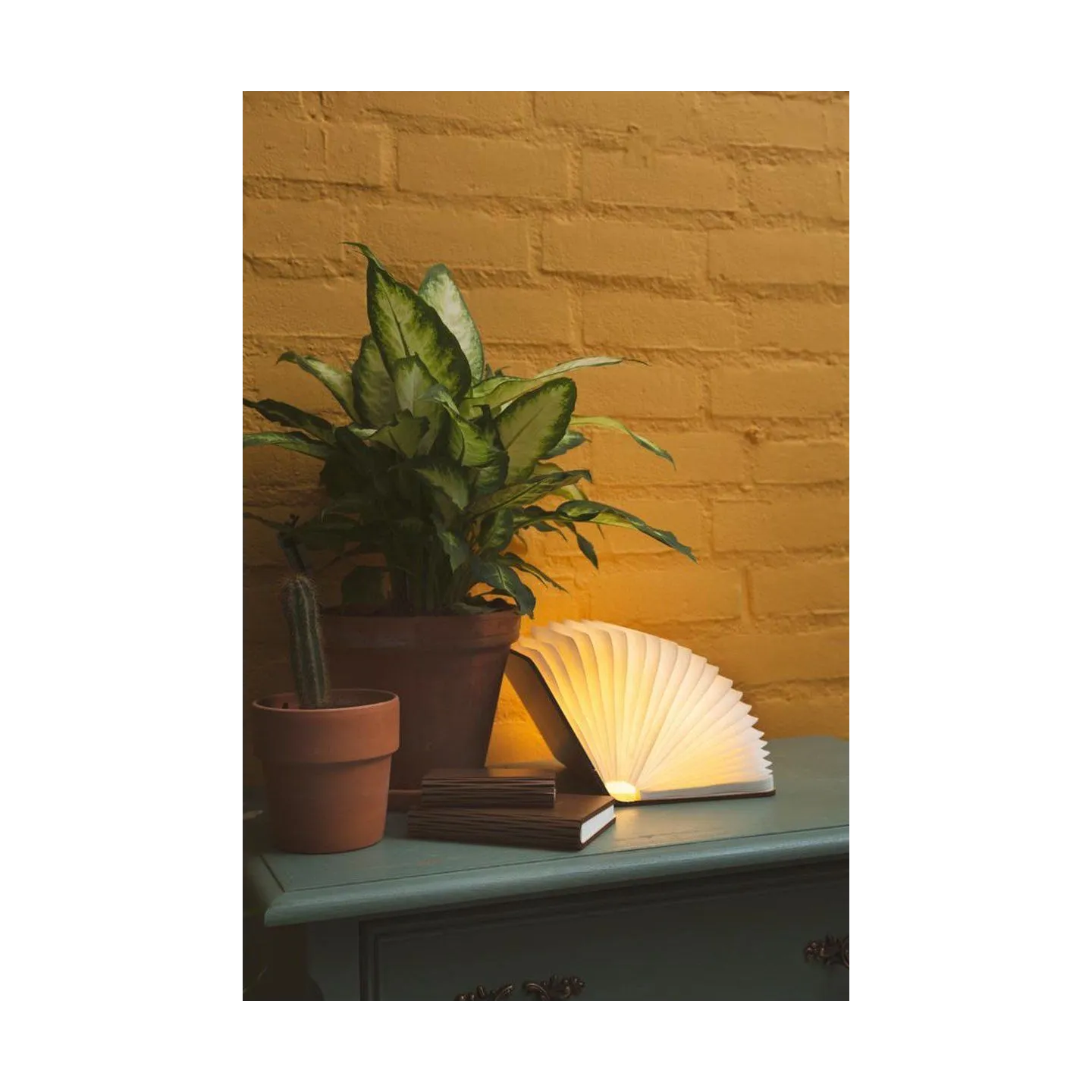 Livre lampe pliante L